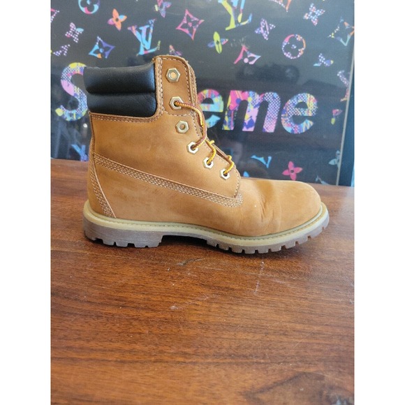 Timberland Boots size 7 Womens waterproof 6 inch nubuck - Picture 9 of 13